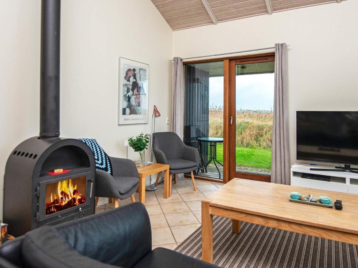 Three-Bedroom Holiday Home In Ulfborg 4 Thorsminde Exterior photo