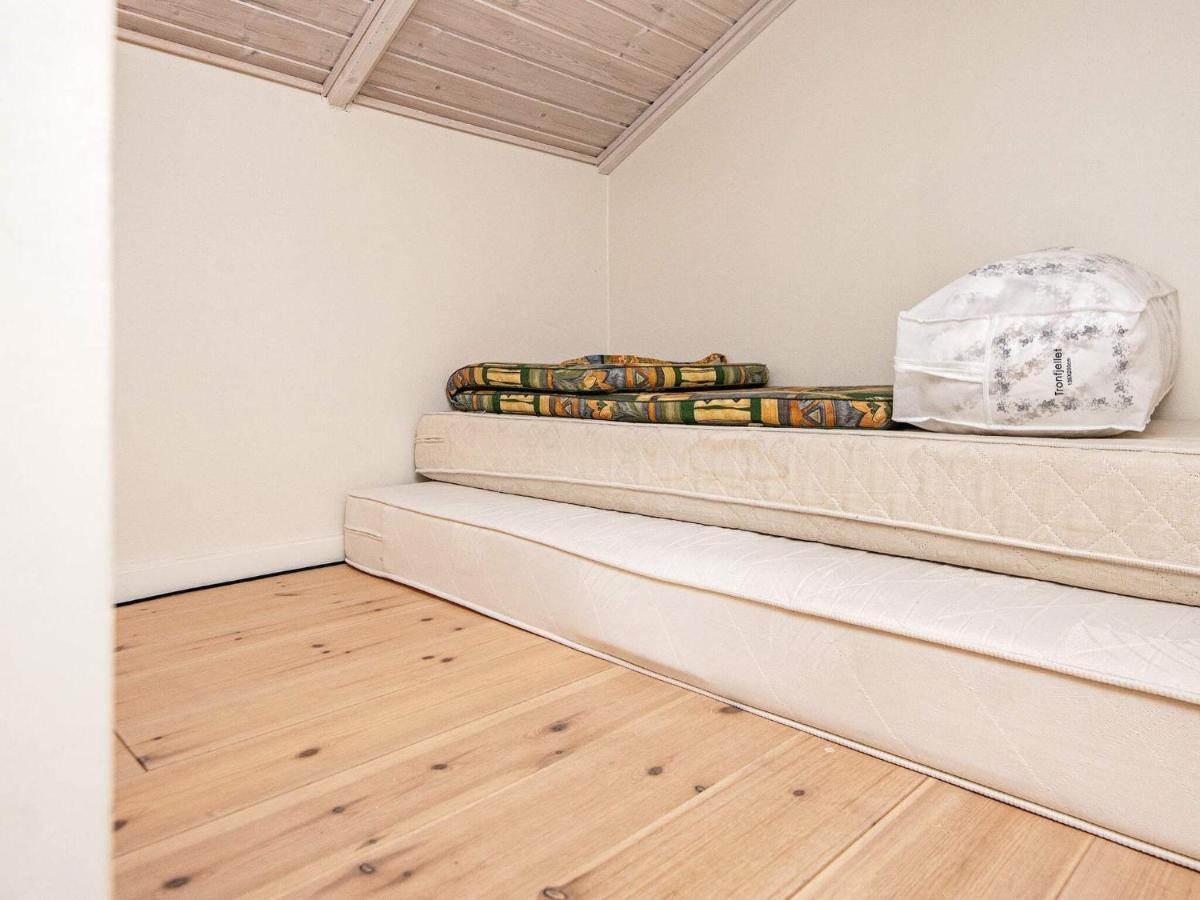 Three-Bedroom Holiday Home In Ulfborg 4 Thorsminde Exterior photo