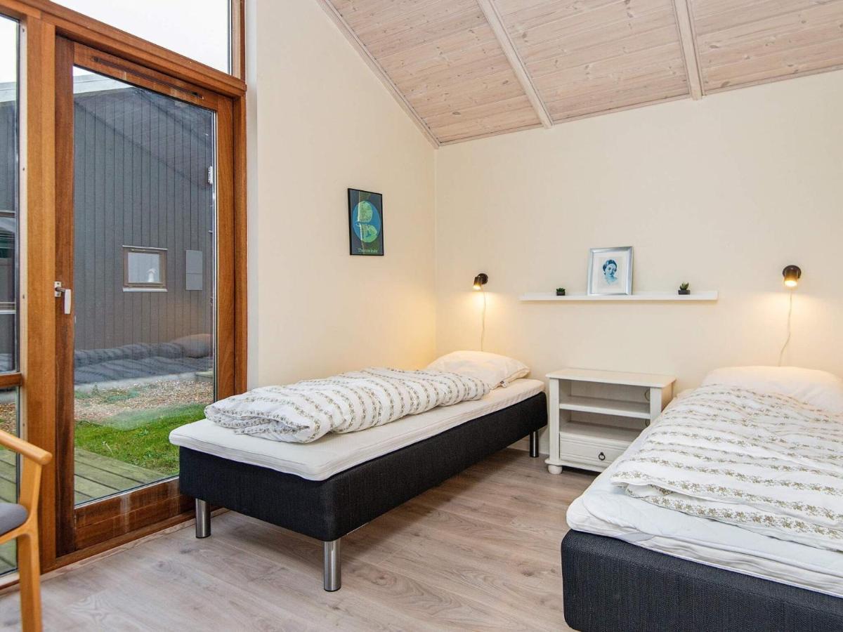 Three-Bedroom Holiday Home In Ulfborg 4 Thorsminde Exterior photo
